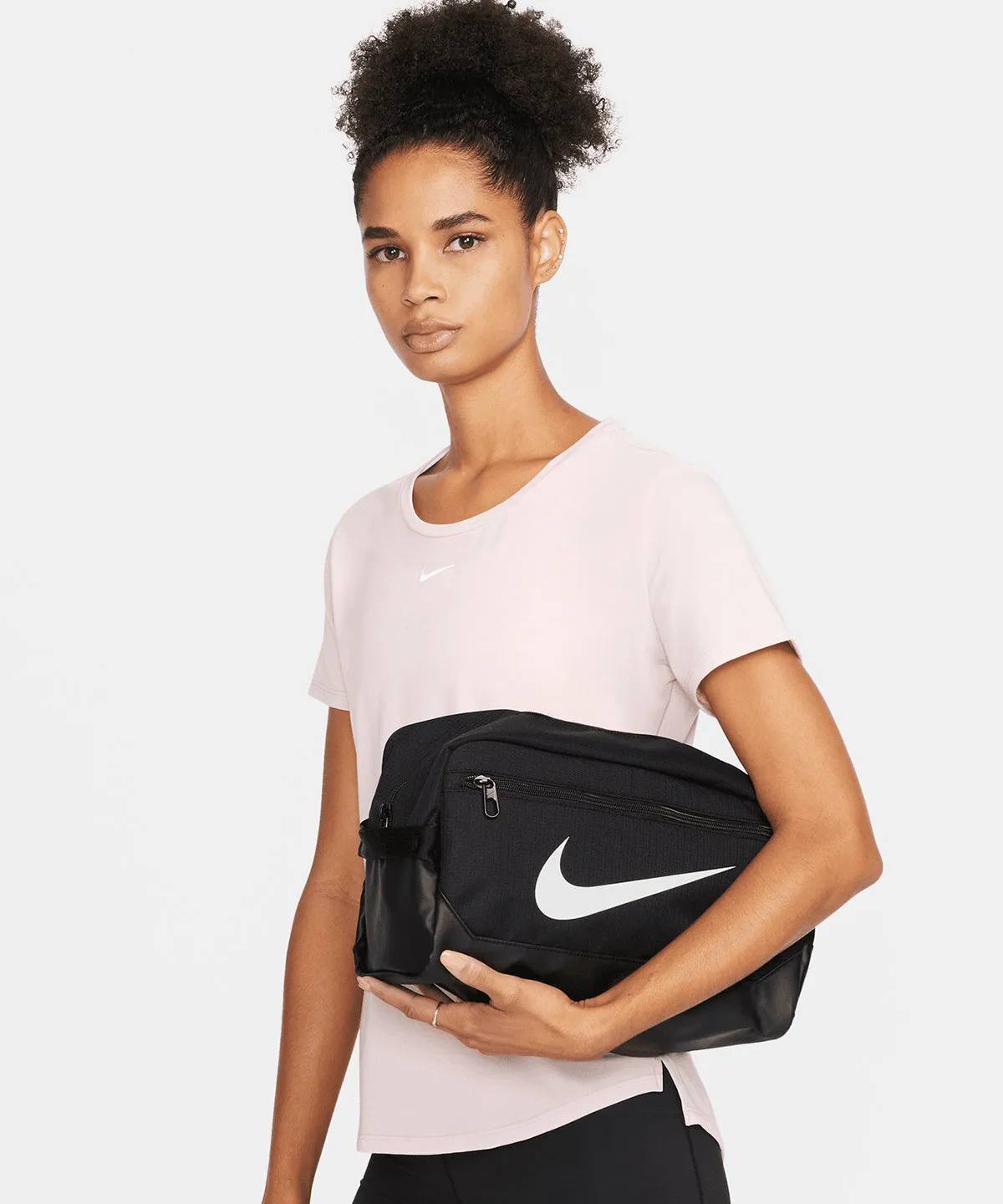 Black/White - Nike Brasilia shoe bag 9.5 (11L)