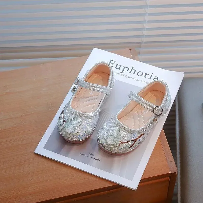 Children's Casual Shoes: Girls' Butterfly Flats with Sequins - TSS235