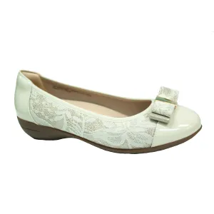 Dr Kong Daphne Beige Ballet Flats