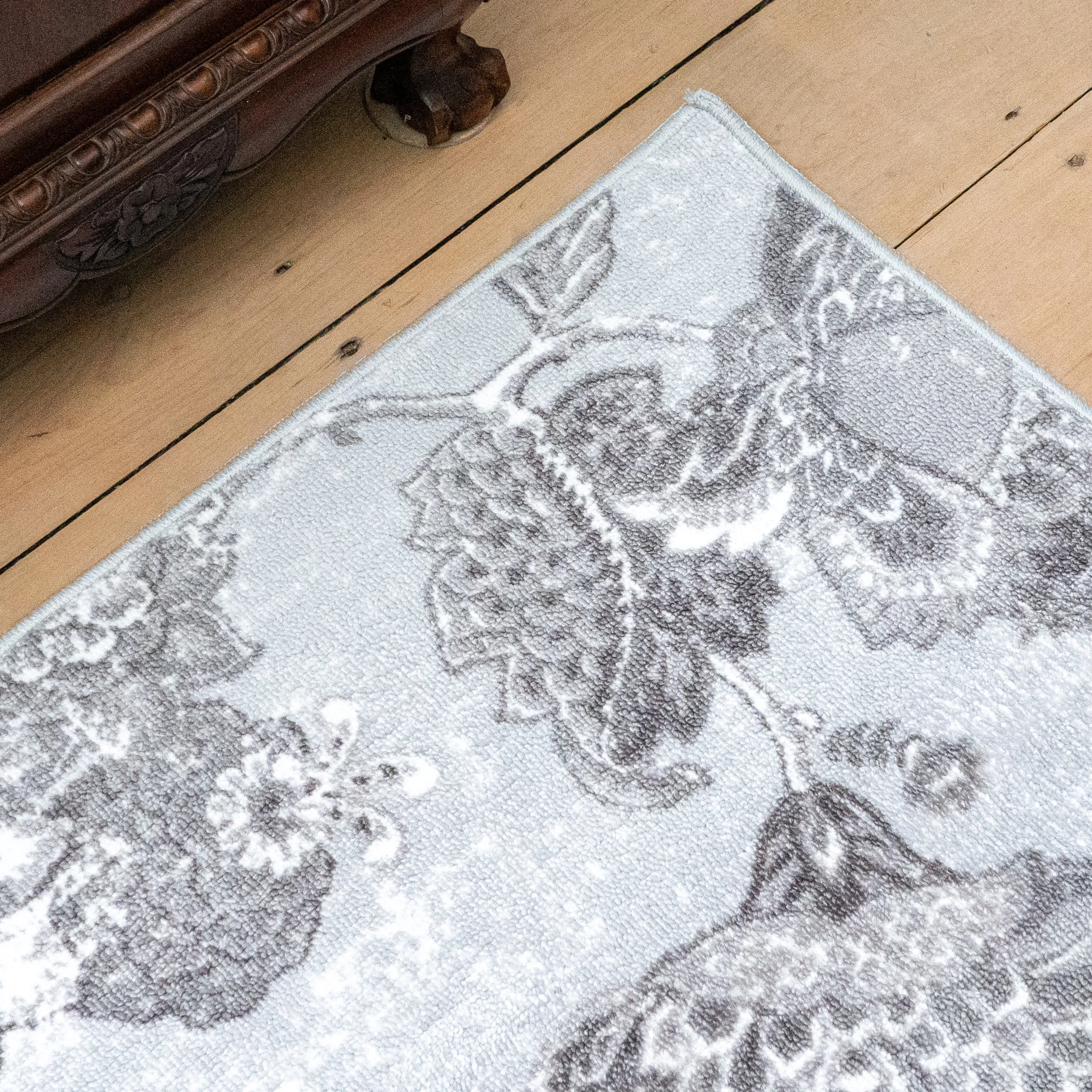 Dreams & Drapes Keats Washable Rug - Grey