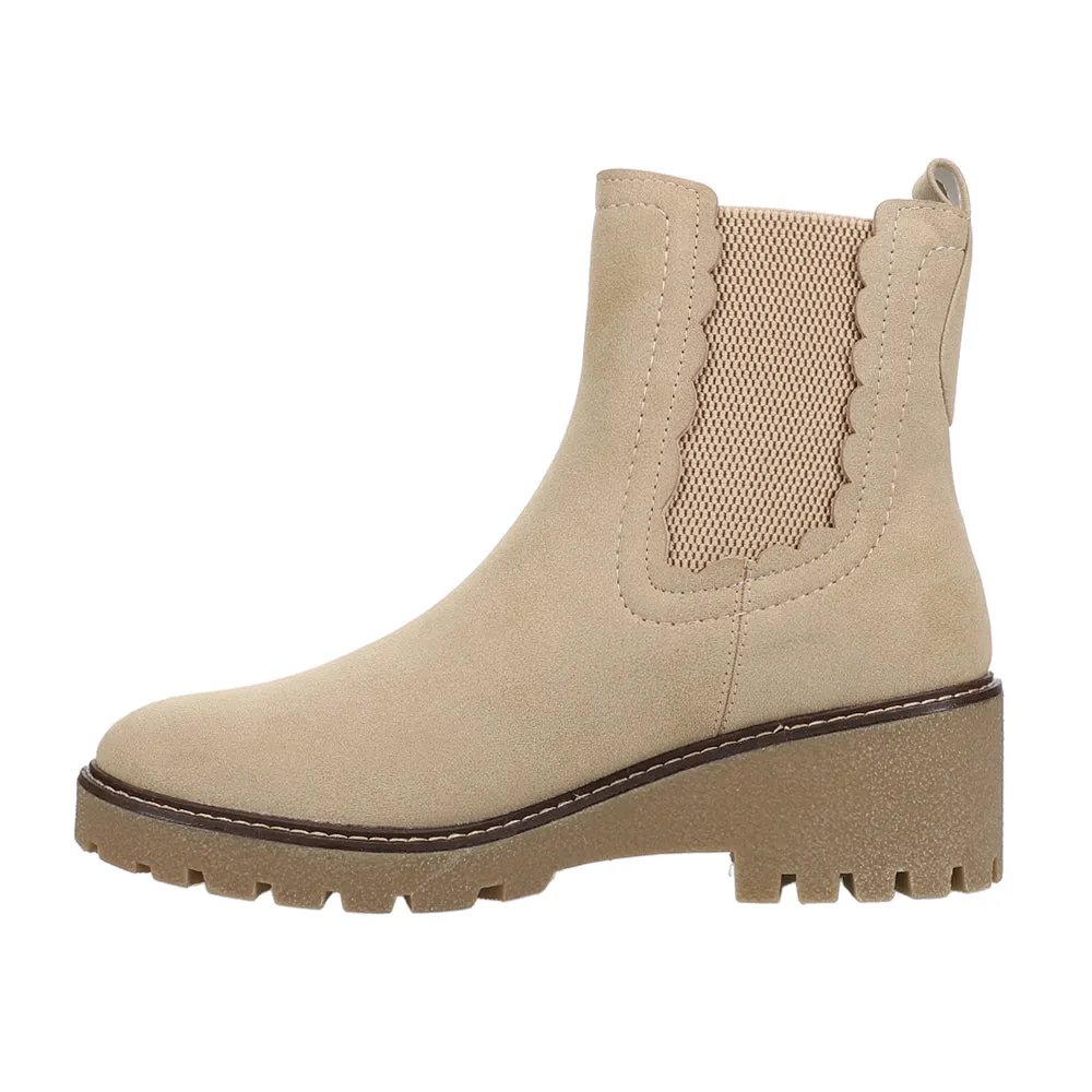 Kellen Lug Sole Ankle Pull On Round Toe Booties