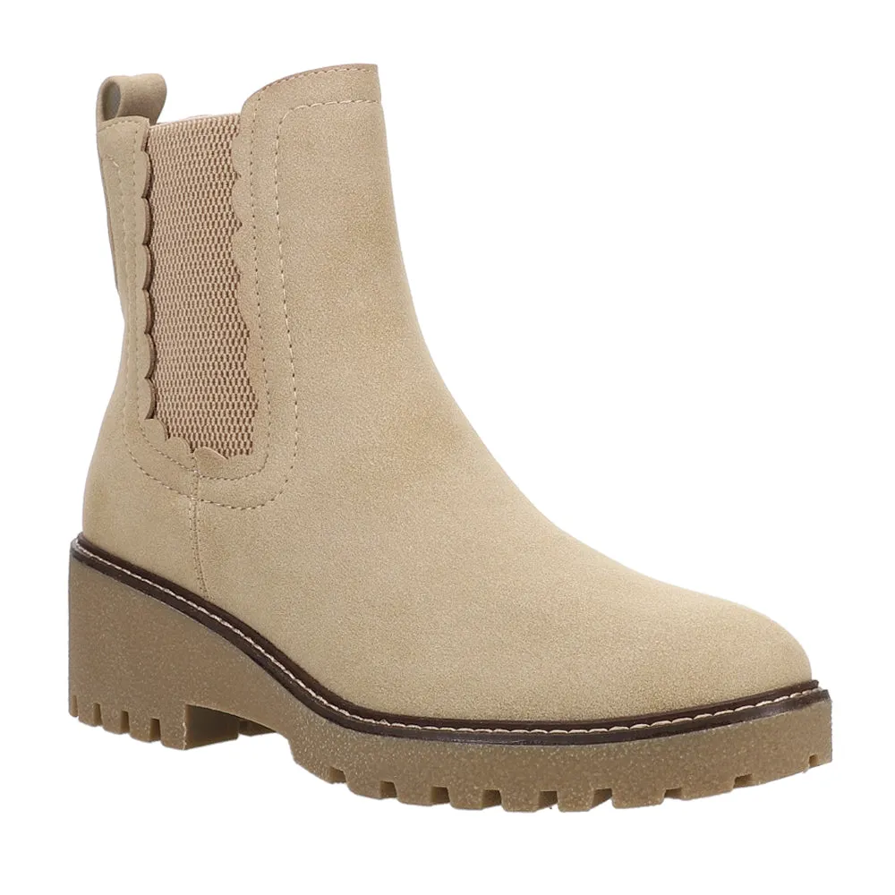 Kellen Lug Sole Ankle Pull On Round Toe Booties