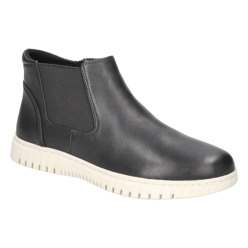 Kingly Round Toe Chelsea Zippered Booties