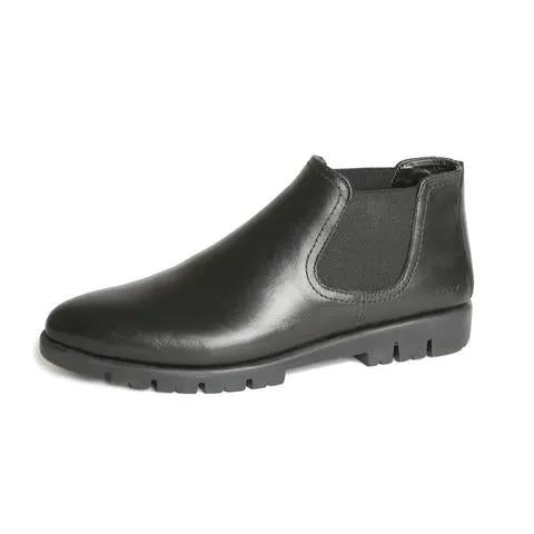 Taper Toe Slip-On Low Bootie | Brandy, Black