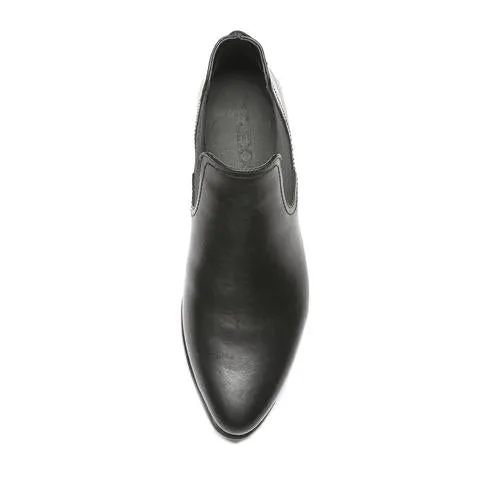 Taper Toe Slip-On Low Bootie | Brandy, Black