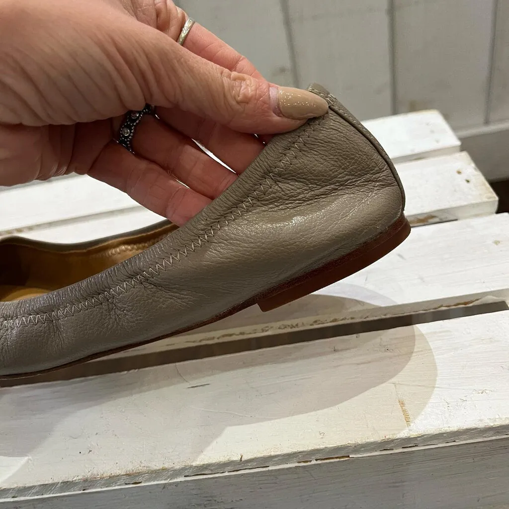 Tory Burch Benton 2 Travel Ballet Flats in Nellie Nappa Leather - Size 8.5