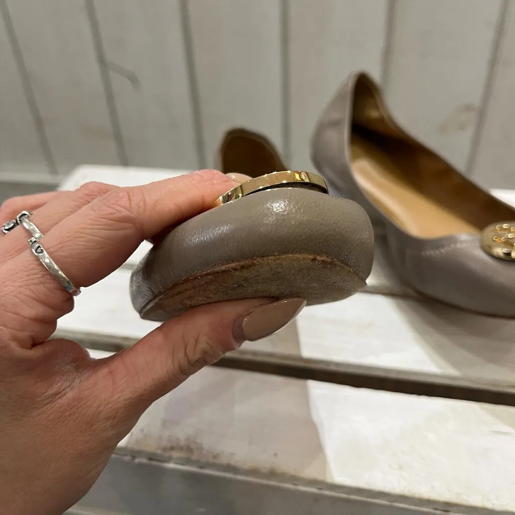 Tory Burch Benton 2 Travel Ballet Flats in Nellie Nappa Leather - Size 8.5