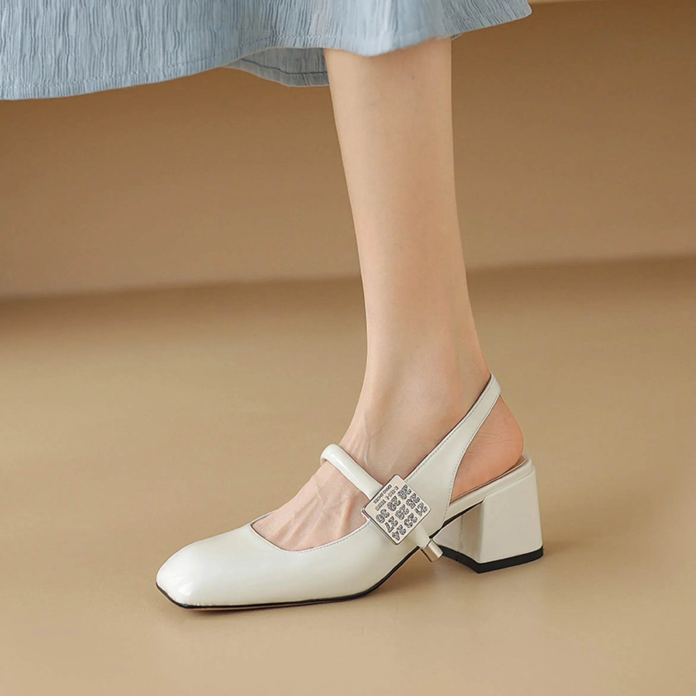 TSS59 Leather Chunky Sandal - Women's Casual Shoes