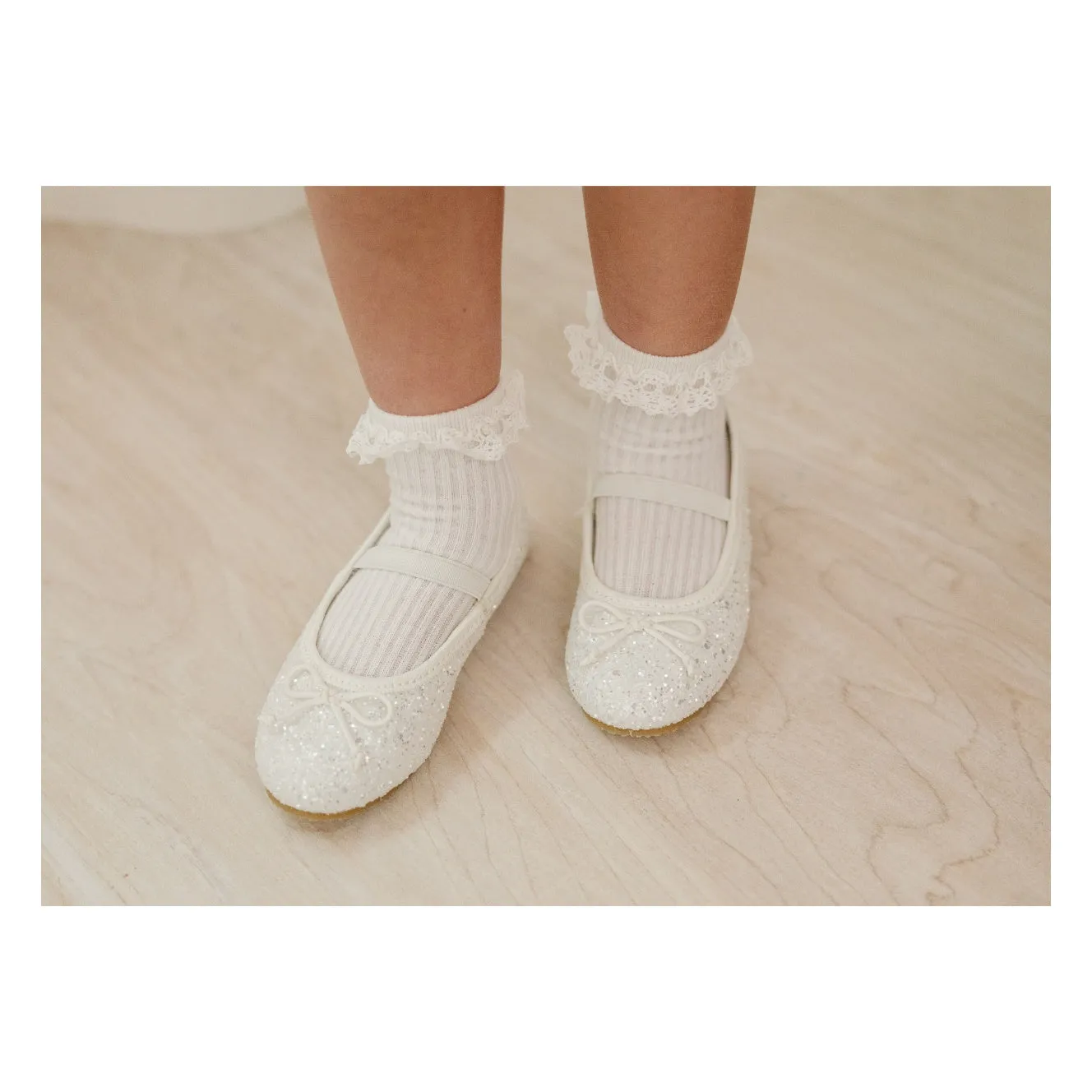 Victoria Sparkle Glitter Flat