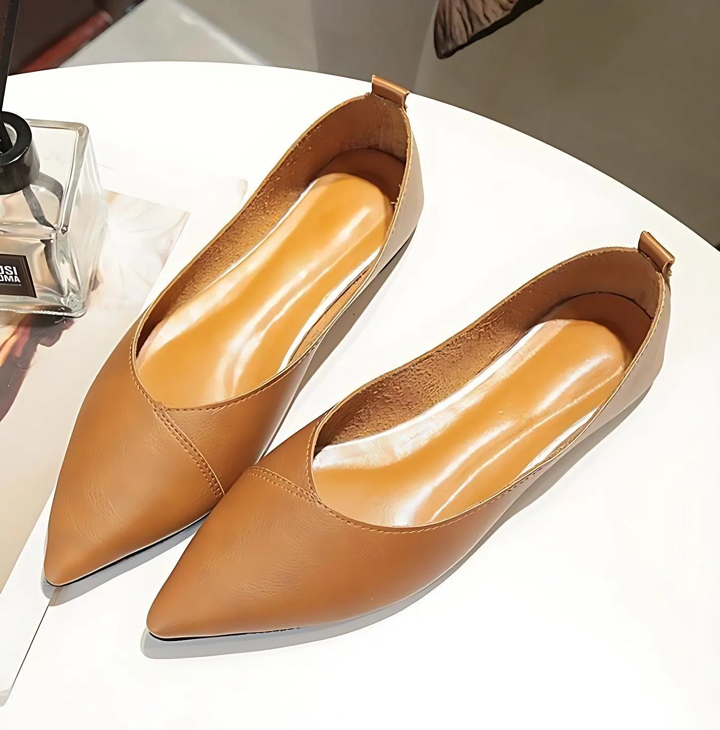 Women's Casual Shoes 2021 Soft PU Leather Ballet Flats Pointed Toe Shallow Mouth Slip-on Ladies Loafer